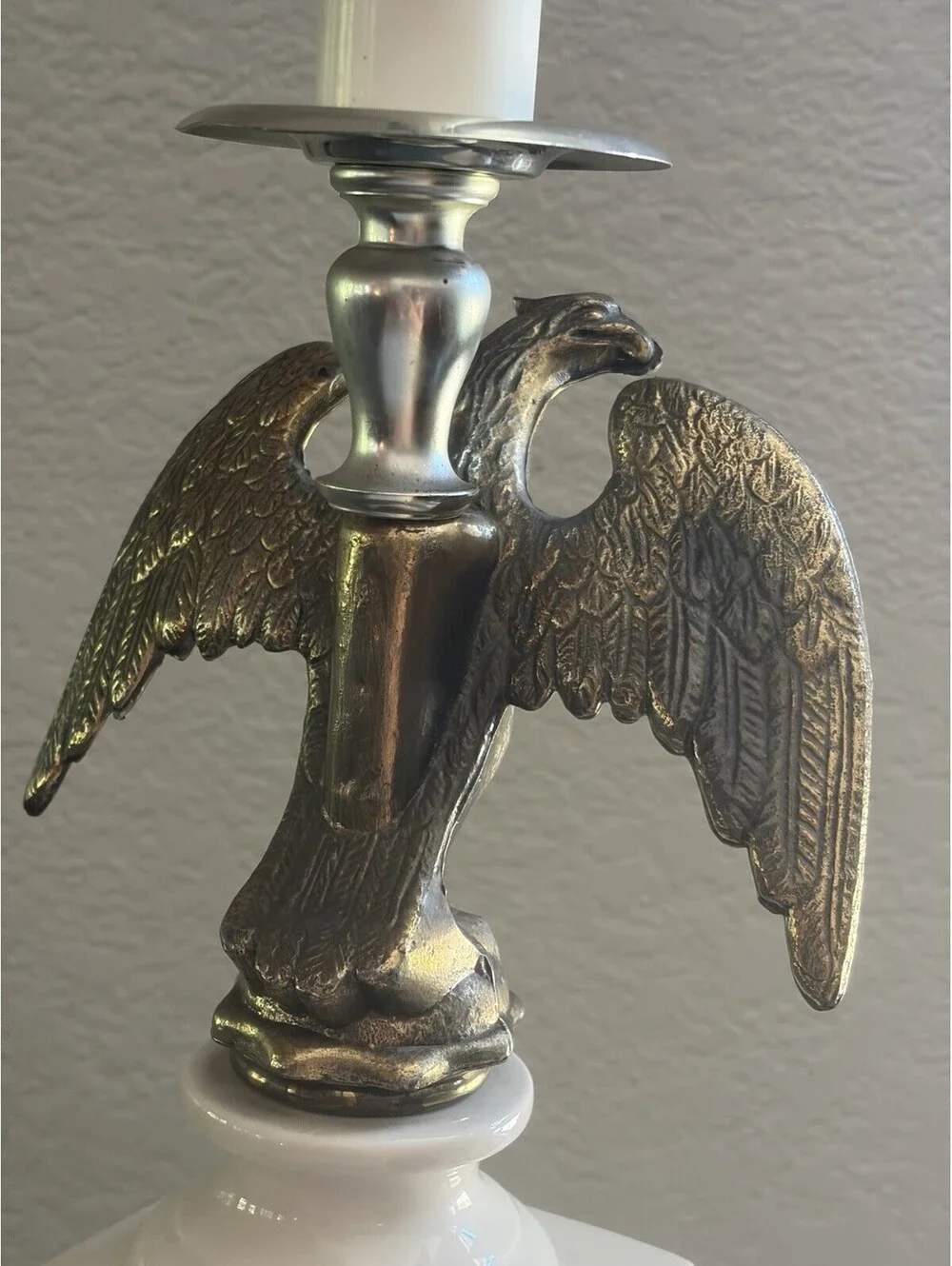 Vintage 29” tall Brass/bronze American Eagle Lamp Ceramic Base EUC